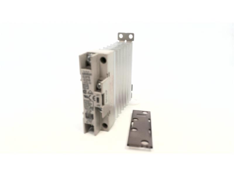OMRON G3PB-225B-VD-N-DC12-24