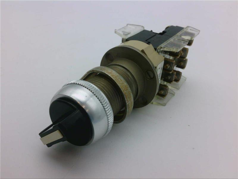 ALLEN BRADLEY 800H-JP2KB7AAAX