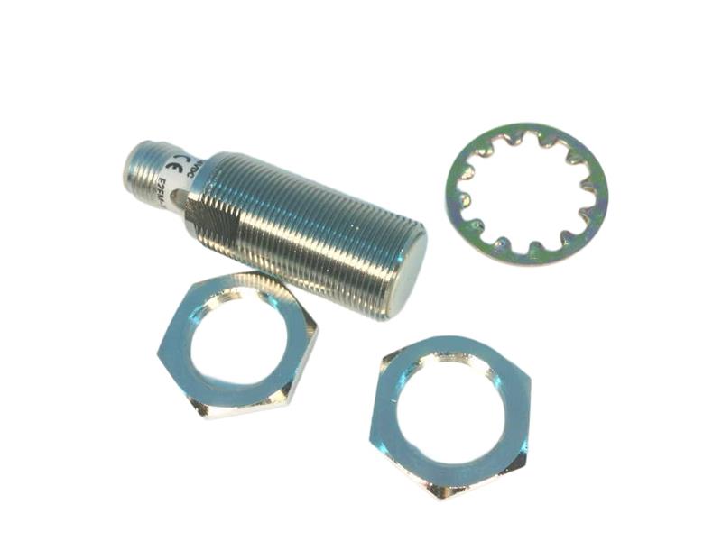 OMRON E2EM-X8B1-M1