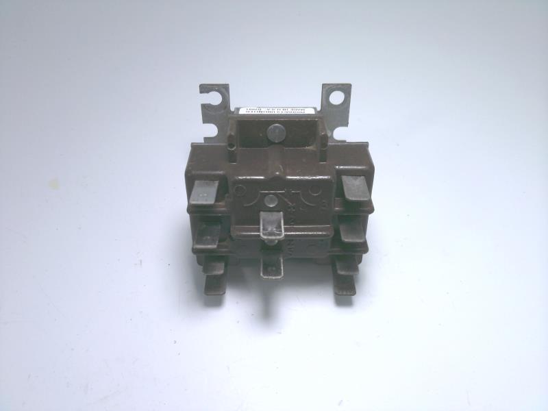 TYCO 9100-Y233Q79