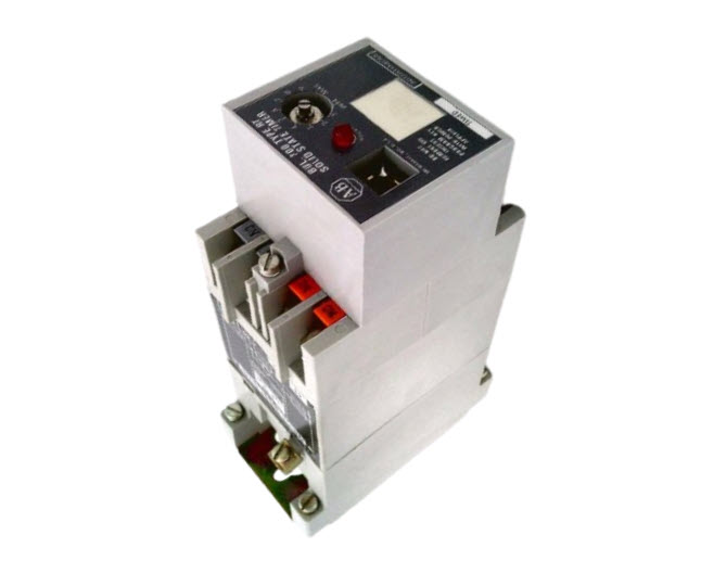 ALLEN BRADLEY 700-RT20N020A1