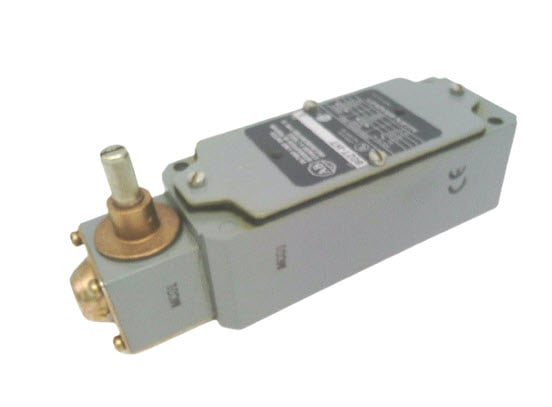 ALLEN BRADLEY 802T-HT