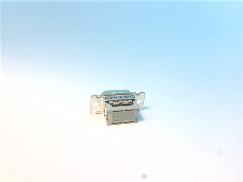 3M 8209-8000