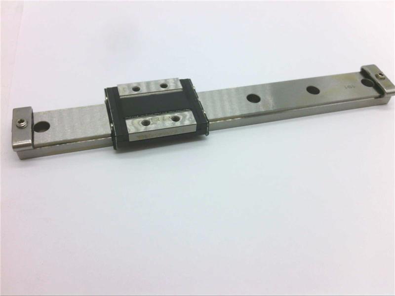 RSR9WZMUU-170LM por THK