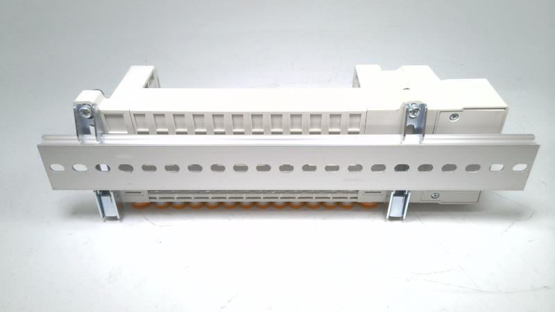 SMC VV5QC11-12N7FD0-D