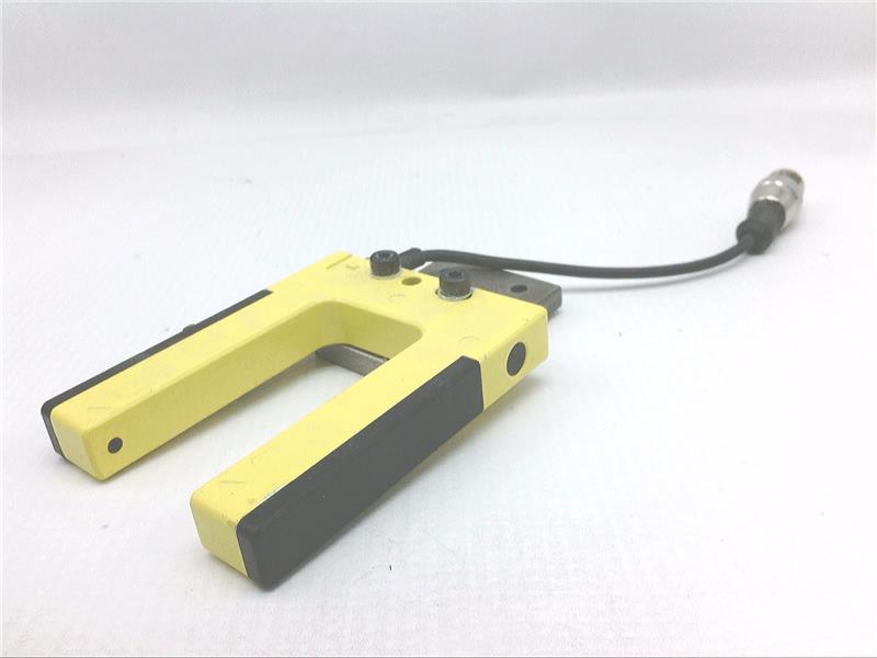 BANNER ENGINEERING SLM30B6QPMA