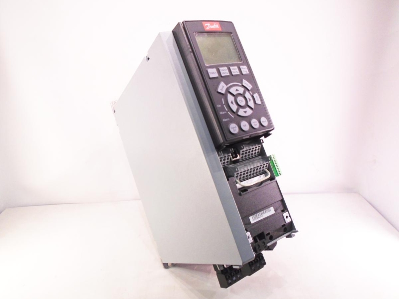 DANFOSS FC-302P2K2T5E20H2BGXXXXSXXXXAXBXC4X11D0