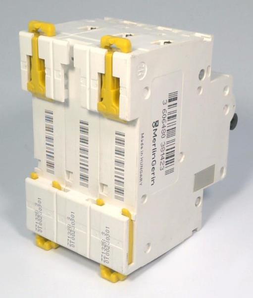 SCHNEIDER ELECTRIC A9N21044