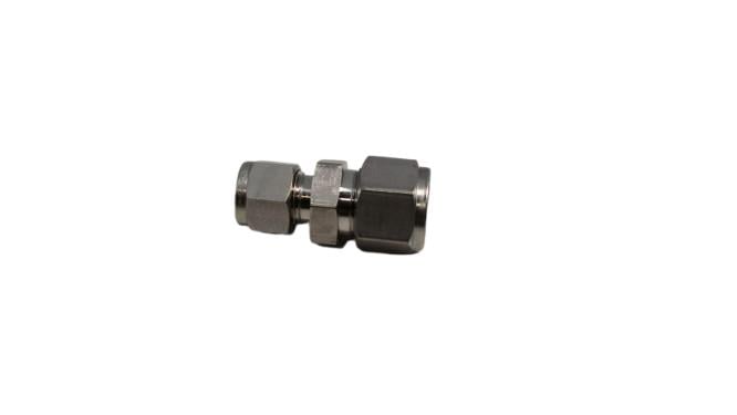 SWAGELOK SS-810-6-6