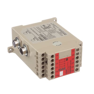 OMRON F3SP-B1P