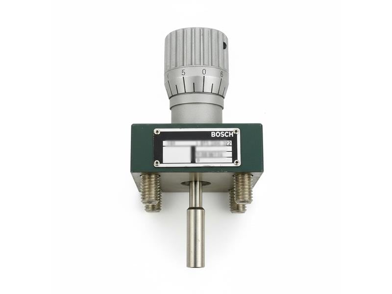 1815500322 por BOSCH