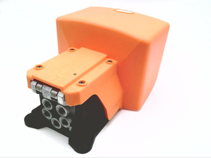 UNIVER GROUP AM-5000