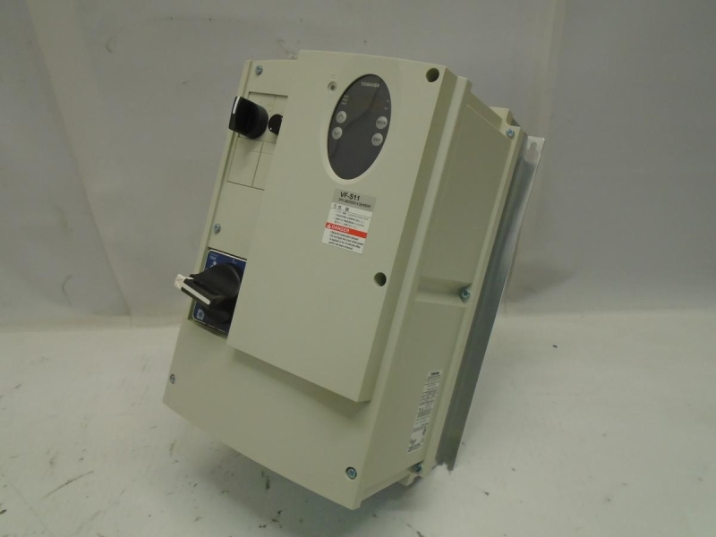 TOSHIBA VFS11-4037PLE-WN