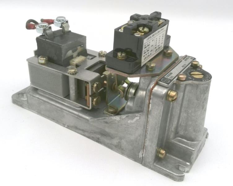 GENERAL ELECTRIC CR2820B126AA2