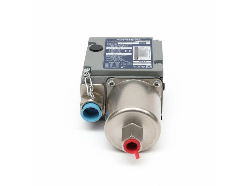 SCHNEIDER ELECTRIC 9012-ACW-4-M11