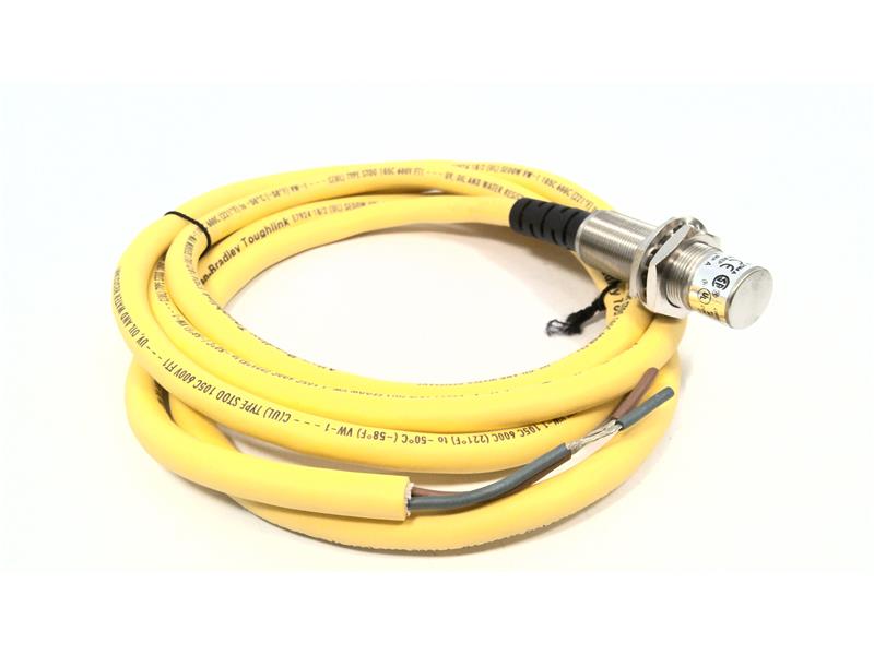 ALLEN BRADLEY 871TM-DH8NE18-H2