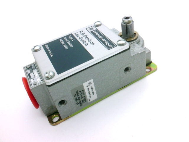 TELEMECANIQUE SENSORS L100WTL2M13