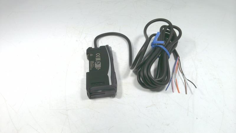 OMRON E3NC-SA21 2M