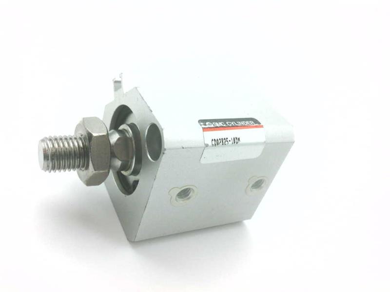 CDQ2B25-10DM par SMC