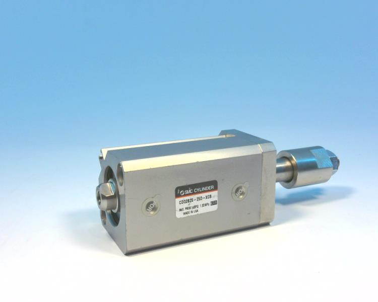 SMC CDQ2B25-25D-XC8