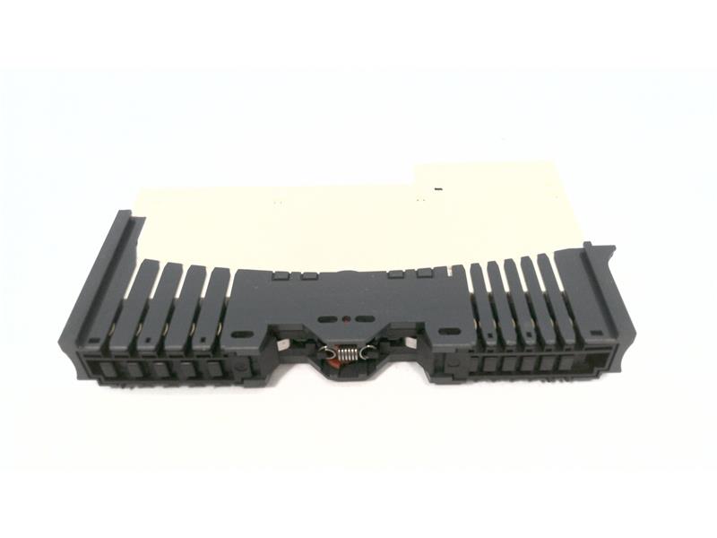 SCHNEIDER ELECTRIC STBDDO3600K