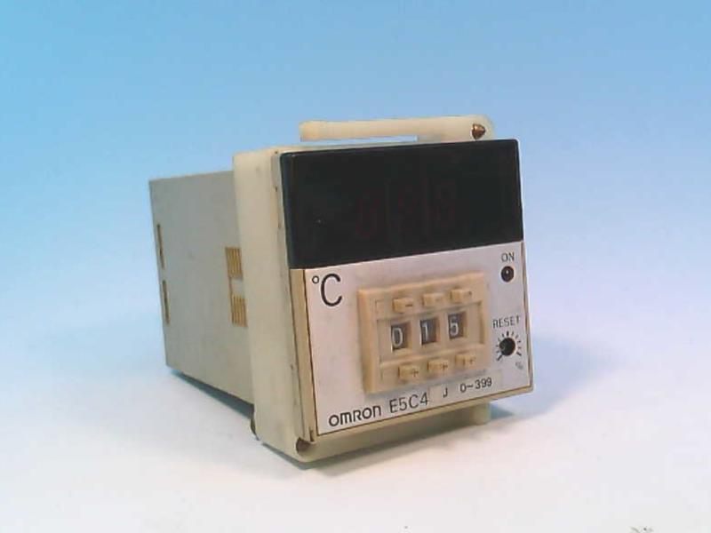 OMRON E5C4-R40J 0-399C AC110/120
