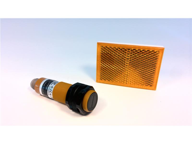 OMRON E3F-R2C4-P1