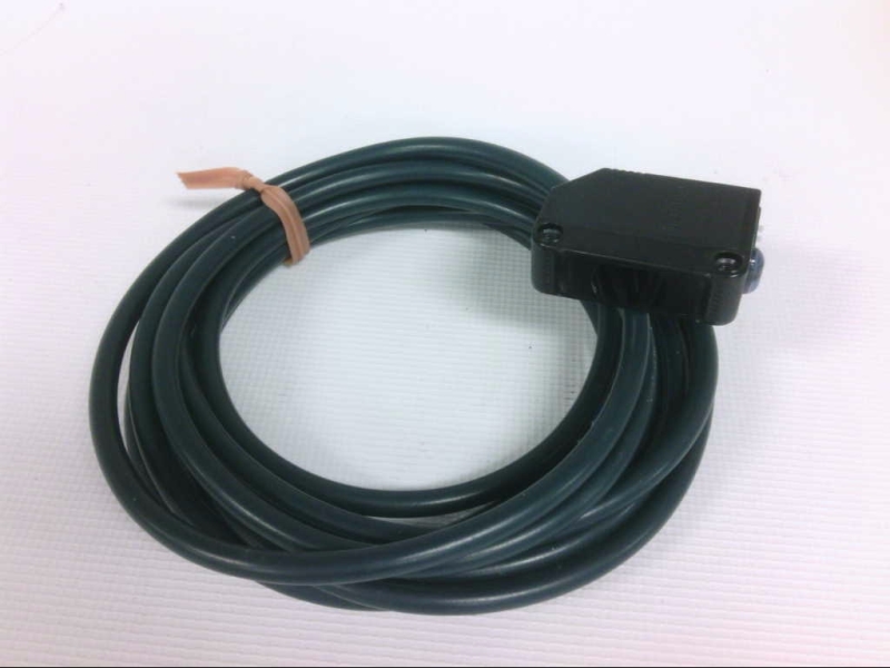 E3Z-T81-D 2M par OMRON