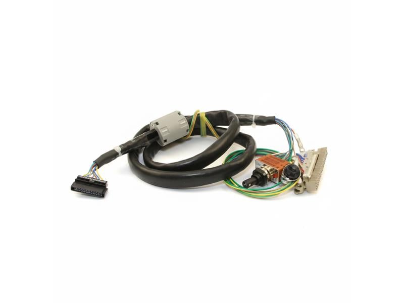 C2N080C026 por MITSUBISHI