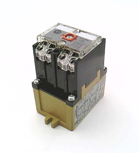 ALLEN BRADLEY 700-P400A20