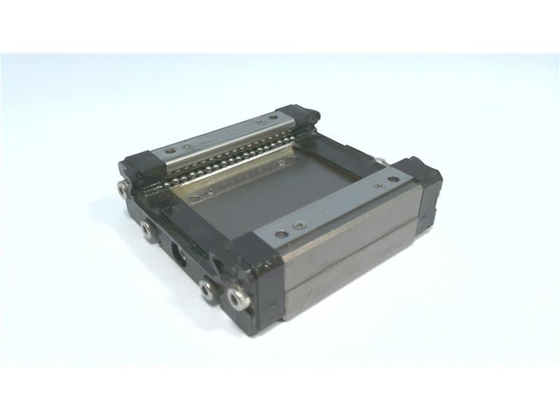 THK HRW21CR1UUC1M (GK) BLOCK