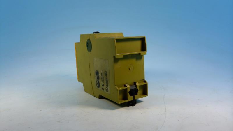 PILZ PN0Z X3 24VAC 24VAC/DC 3S101H