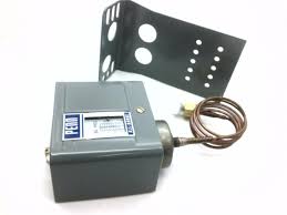 JOHNSON CONTROLS P70GA-2C