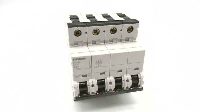 SIEMENS 5SY6450-8