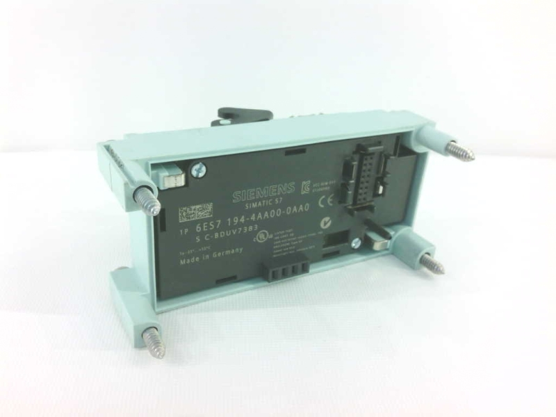 SIEMENS 6ES7194-4AA00-0AA0
