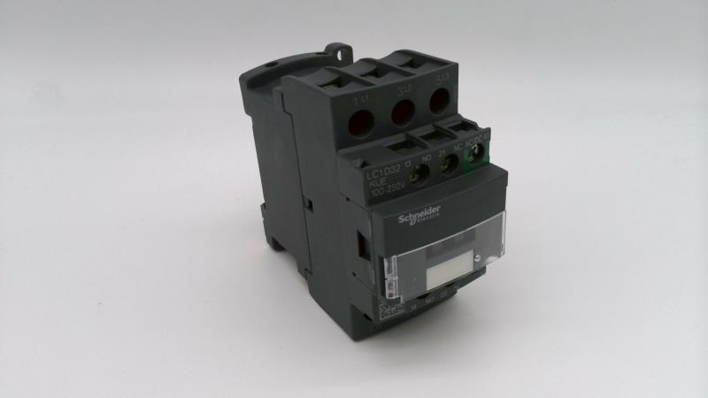 SCHNEIDER ELECTRIC LC1D32KUE
