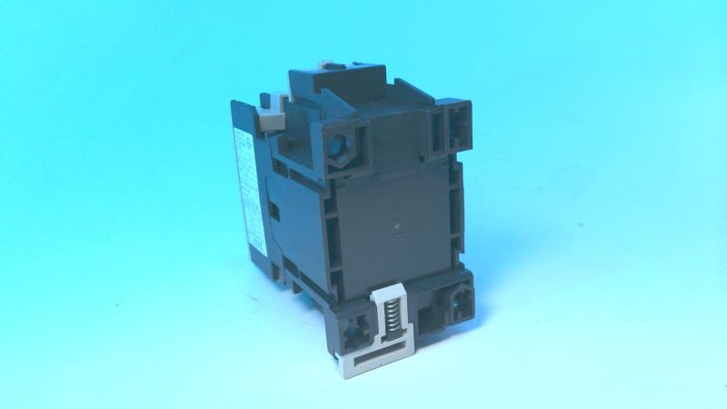IDEC YS1N-9F10A240