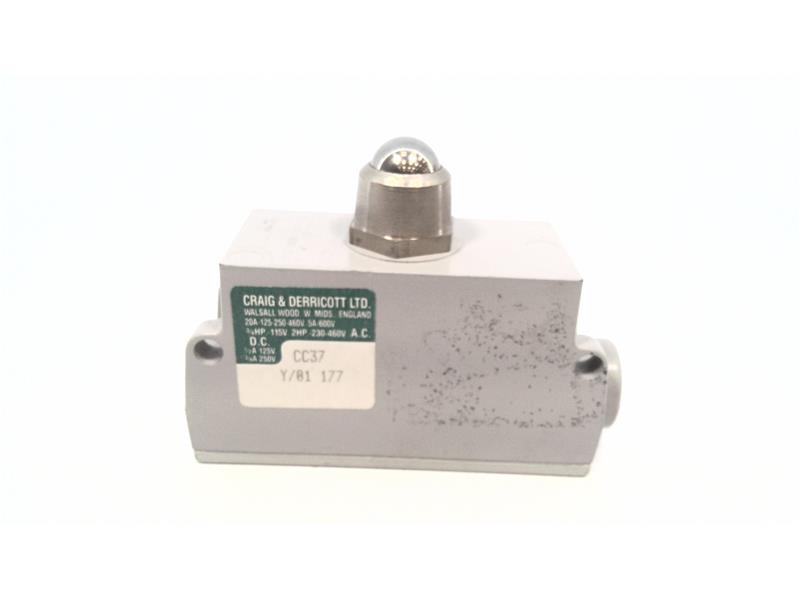 CC37-Y/01-177 por CRAIG & DERRICOTT