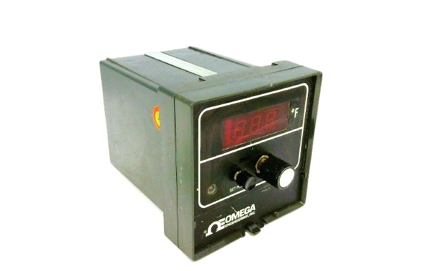 OMEGA ENGINEERING CN5001J2-D2-E2