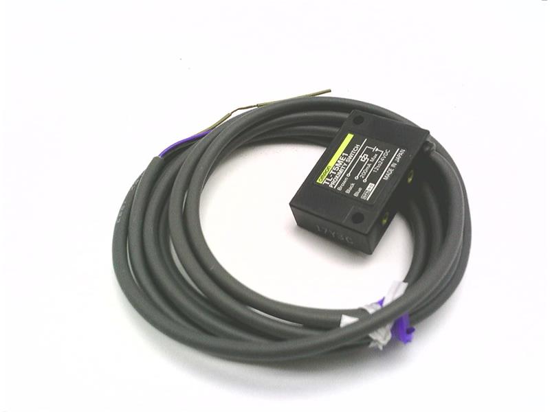 OMRON TL-T5ME1