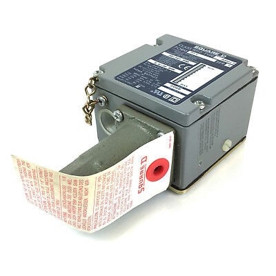 SCHNEIDER ELECTRIC 9012-ADW-7-M12