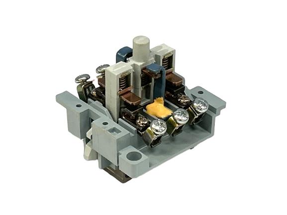 ASEA BROWN BOVERI EFLG-30CK-3P