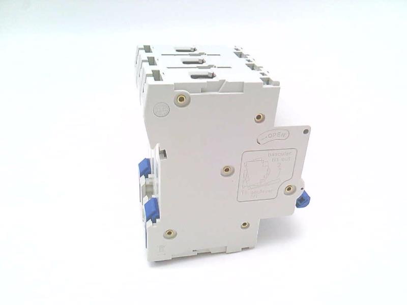 EEC AEG CB-40A3PC-40-AMP
