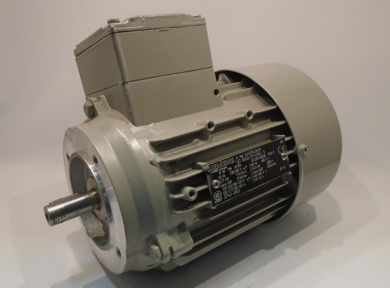 SIEMENS 1LA7070-2AA12