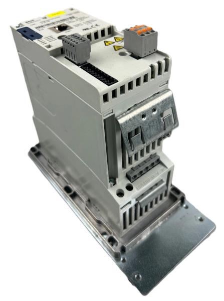 E84AVSCC2512VX0 by LENZE