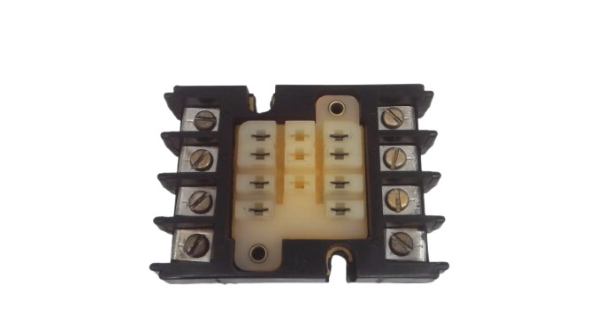 TE CONNECTIVITY E066