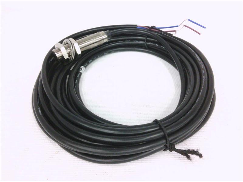 ALLEN BRADLEY 872C-D3NP12-E5