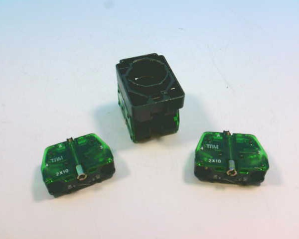ALLEN BRADLEY 800E-2LX40