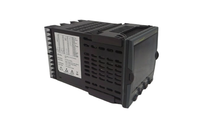 INVENSYS 2704/VH/121/XX/D4/TL/XX/XX/AM/XX/ET/XX/ENG/XXXXX/XXXXXX/U2