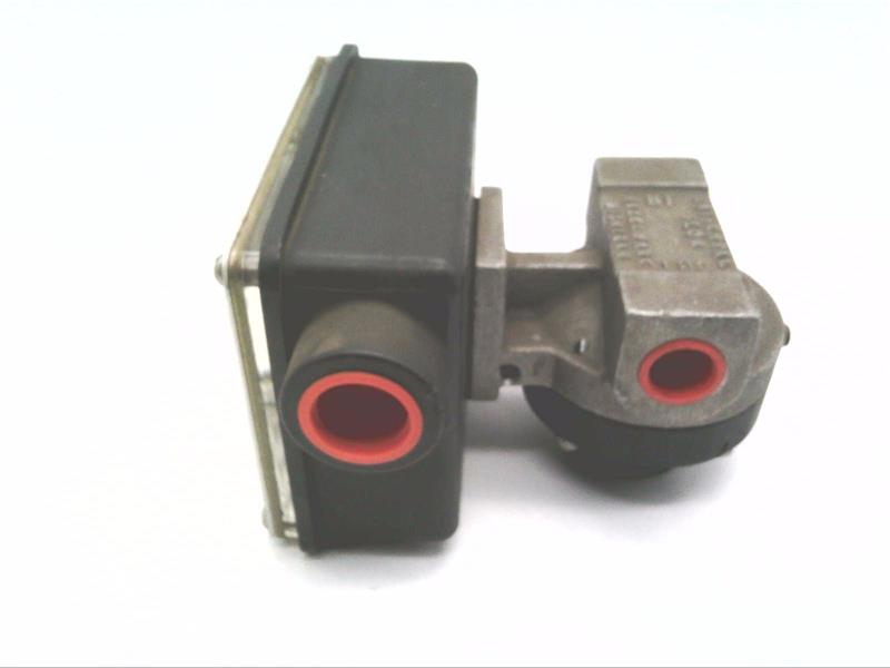 UNIVERSAL FLOW MONITORS 08LM-4-220S-1WR-4D